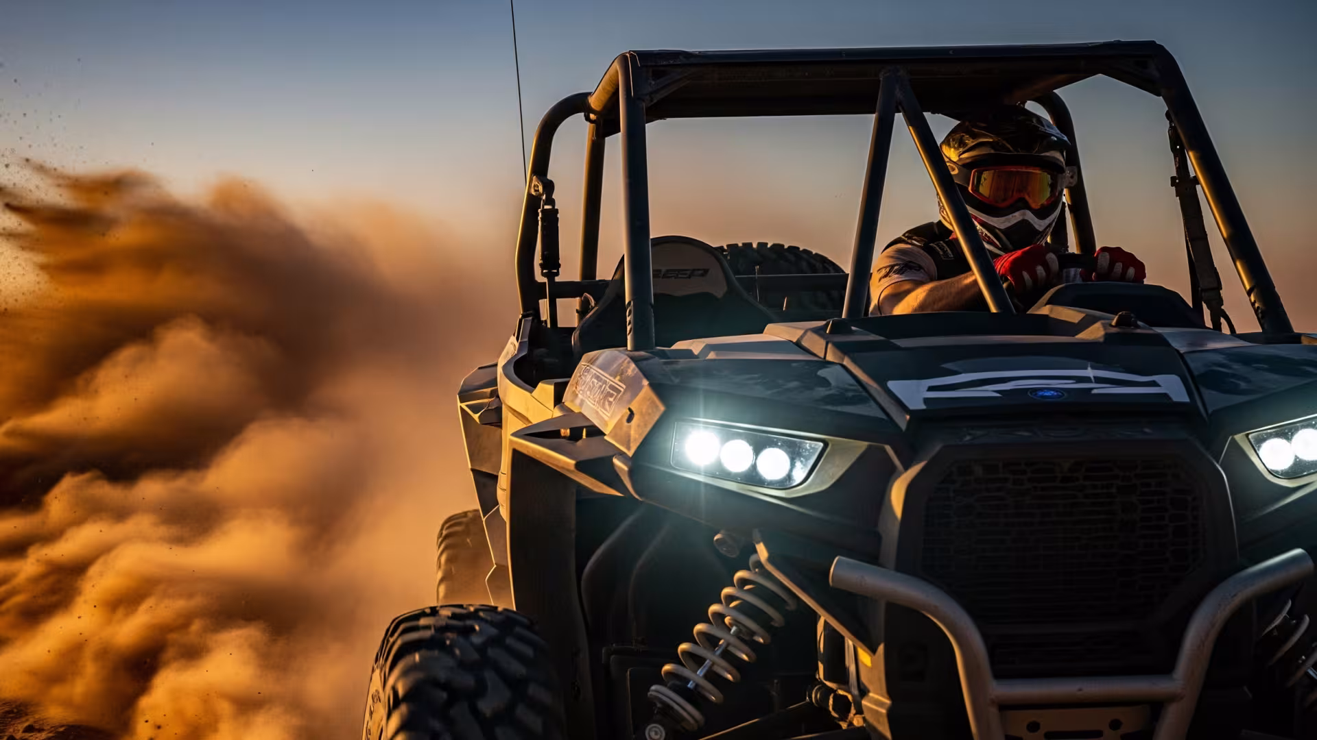 Sunset Dune Buggy & Desert BBQ Dinner in Abu Dhabi